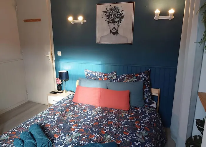 D'hote Avec D'autre Voyageur B&B *